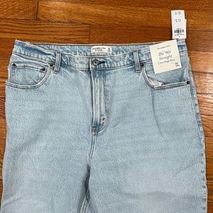 Brand new w/tag Abercrombie and Fitch jeans “Ultra High Rise 90s straight jeans”